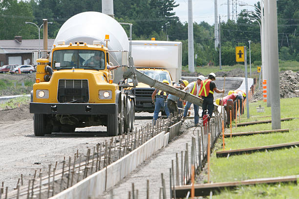 Best Concrete Sealing and Maintenance in Ford City, CA